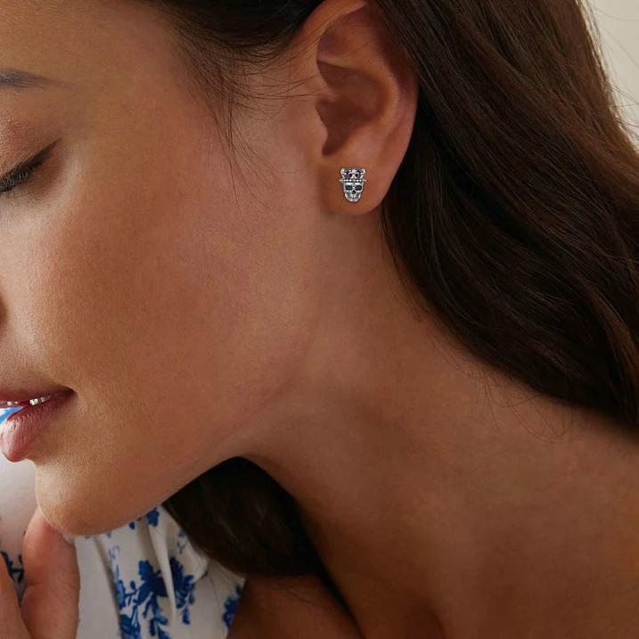 Retro King of Skull Stud Earrings Skeleton Earrings